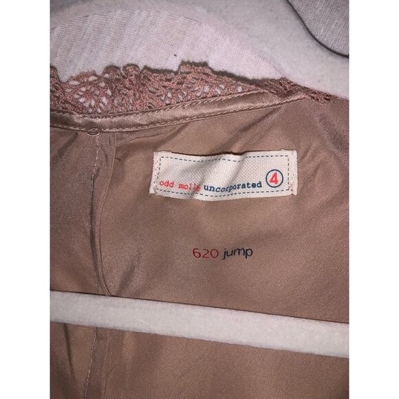 Odd Molly Silk Light Brown Sleeveless V-Neck Silk Blouse Top Tunic Size 4 - Picture 7 of 10